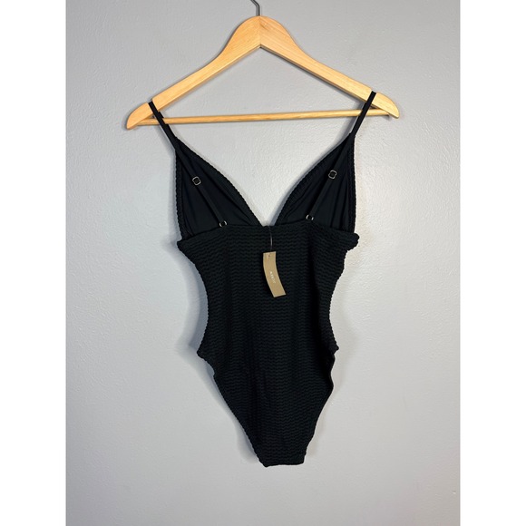 J.Crew Plunge crochet one-piece Black Size 6 NWT - Picture 7 of 11